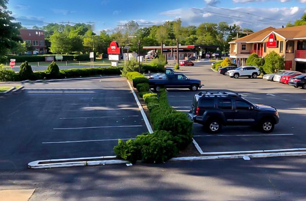 Oyo Hotel Edison Nj Route 1 Ngoại thất bức ảnh