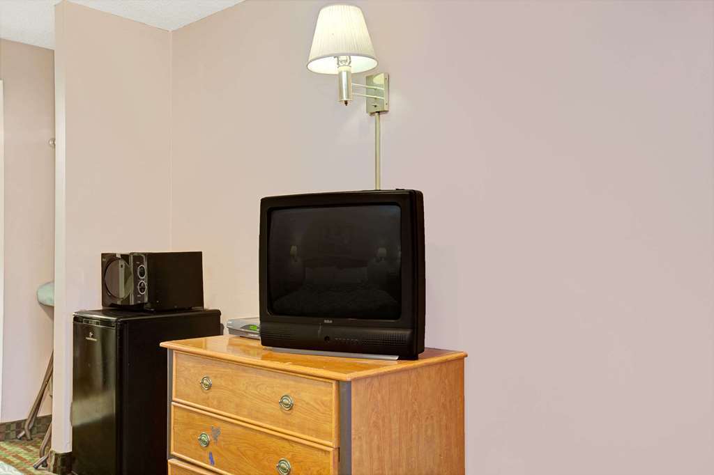 Oyo Hotel Edison Nj Route 1 Phòng bức ảnh